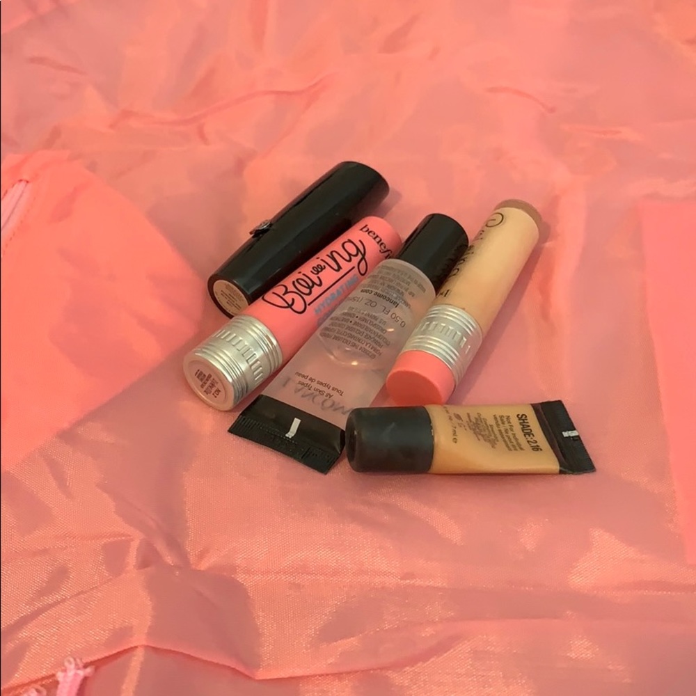 Drawstring makeup holder - Picture 4 of 7